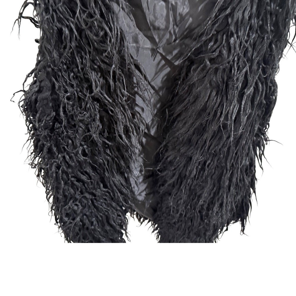 Wet Seal Womens Black Faux Fur Shag Vest Medium Sleeveless Hook Eye Closure - Picture 6 of 13